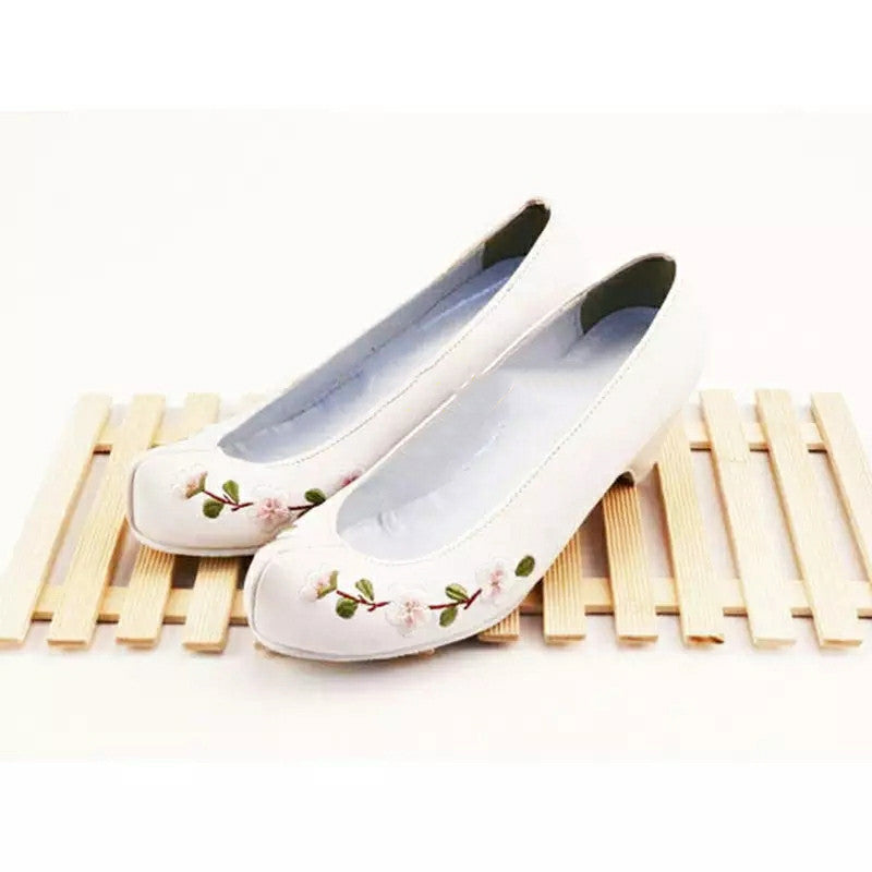 Korean Hanbok Heels with White Plum Blossom Embroidery